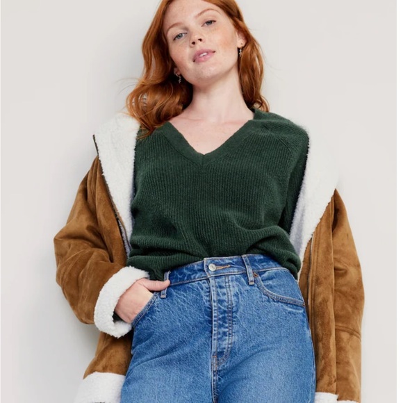 Green V-Neck Sweater - Picture 4 of 14